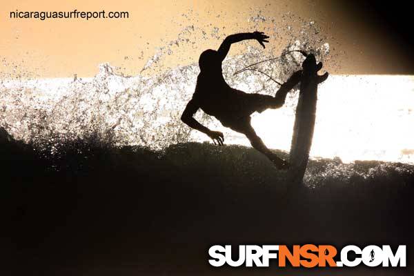 Nicaragua Surf Report - Report Photo 11/26/2011  6:30 PM 