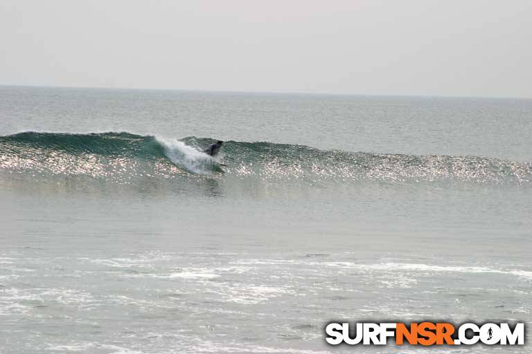 Surf Report for 04/25/2005