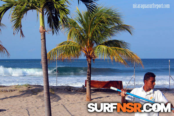 Surf Report for 04/11/2012