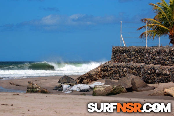 Surf Report for 04/18/2012