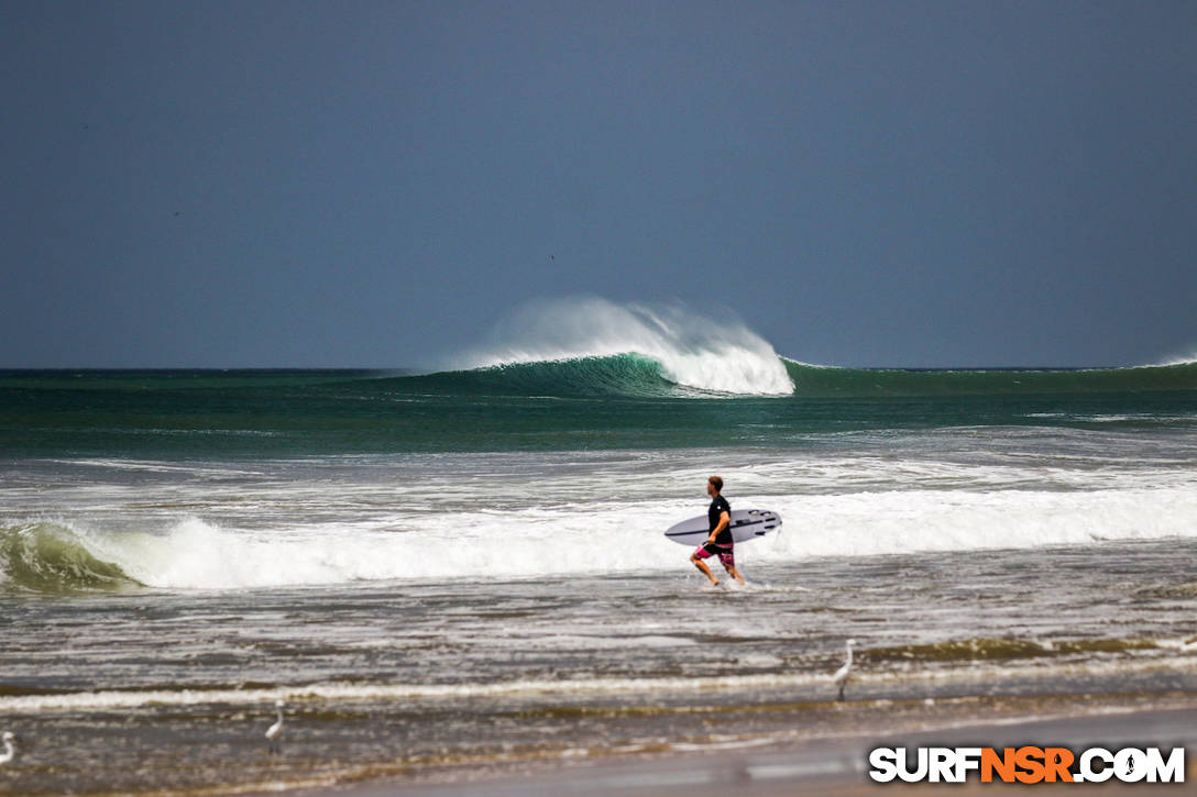 Surf Report for 04/13/2022