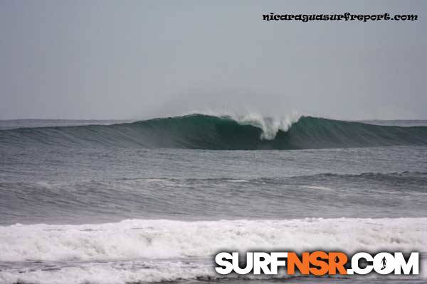 Nicaragua Surf Report - Report Photo 06/01/2011  9:28 AM 