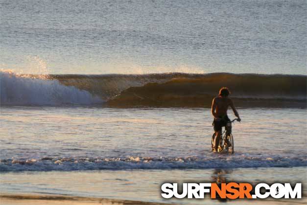 Nicaragua Surf Report - Report Photo 12/24/2005  9:23 PM 