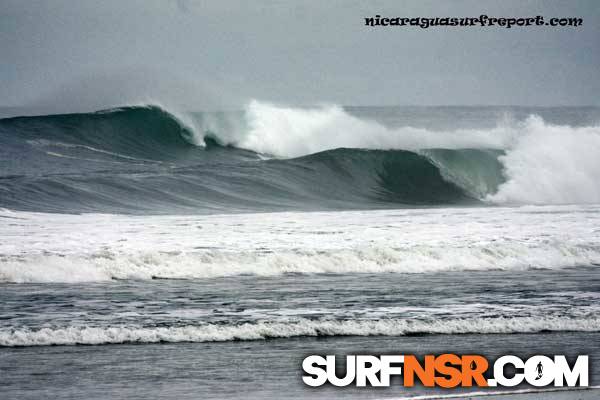 Nicaragua Surf Report - Report Photo 06/01/2011  9:35 AM 