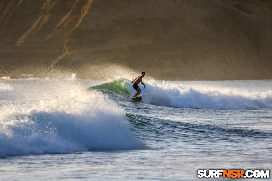 Nicaragua Surf Report - Report Photo 01/04/2022  7:10 PM 