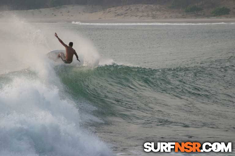 Nicaragua Surf Report - Report Photo 04/15/2005  12:10 PM 