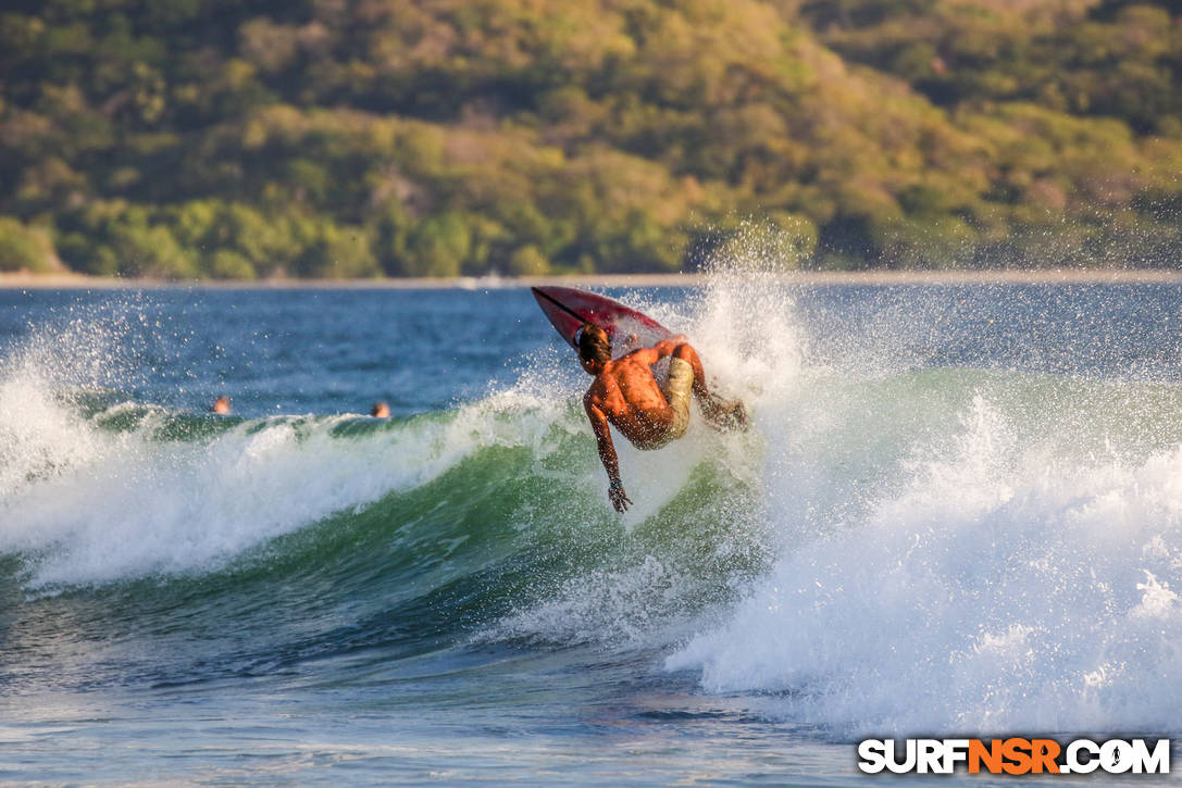 Nicaragua Surf Report - Report Photo 01/05/2022  7:07 PM 