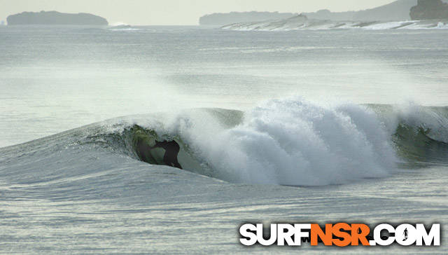 Nicaragua Surf Report - Report Photo 09/08/2005  11:28 PM 