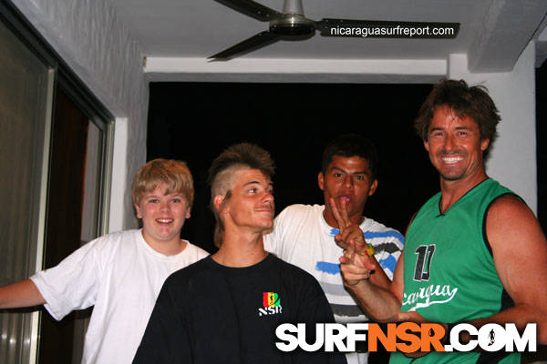 Nicaragua Surf Report - Report Photo 04/10/2011  8:50 PM 