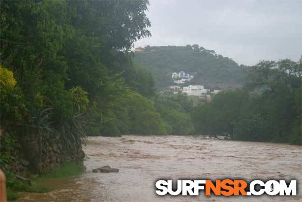 Nicaragua Surf Report - Report Photo 10/09/2005  8:51 PM 