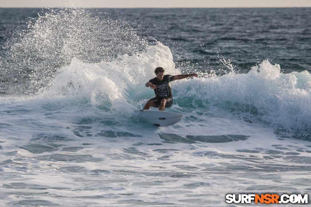 Nicaragua Surf Report - Report Photo 09/08/2017  9:10 PM 