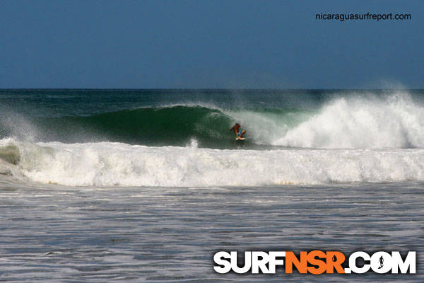 Nicaragua Surf Report - Report Photo 01/26/2011  10:06 PM 