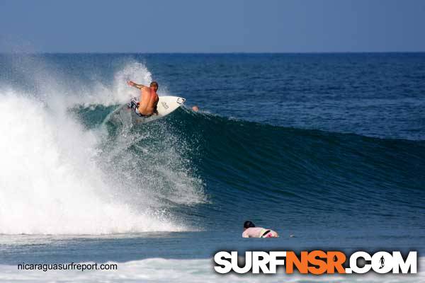 Nicaragua Surf Report - Report Photo 04/26/2011  2:35 PM 