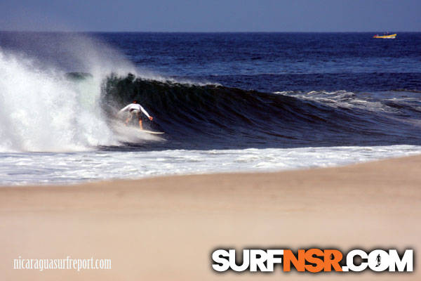 Nicaragua Surf Report - Report Photo 04/03/2012  6:15 PM 