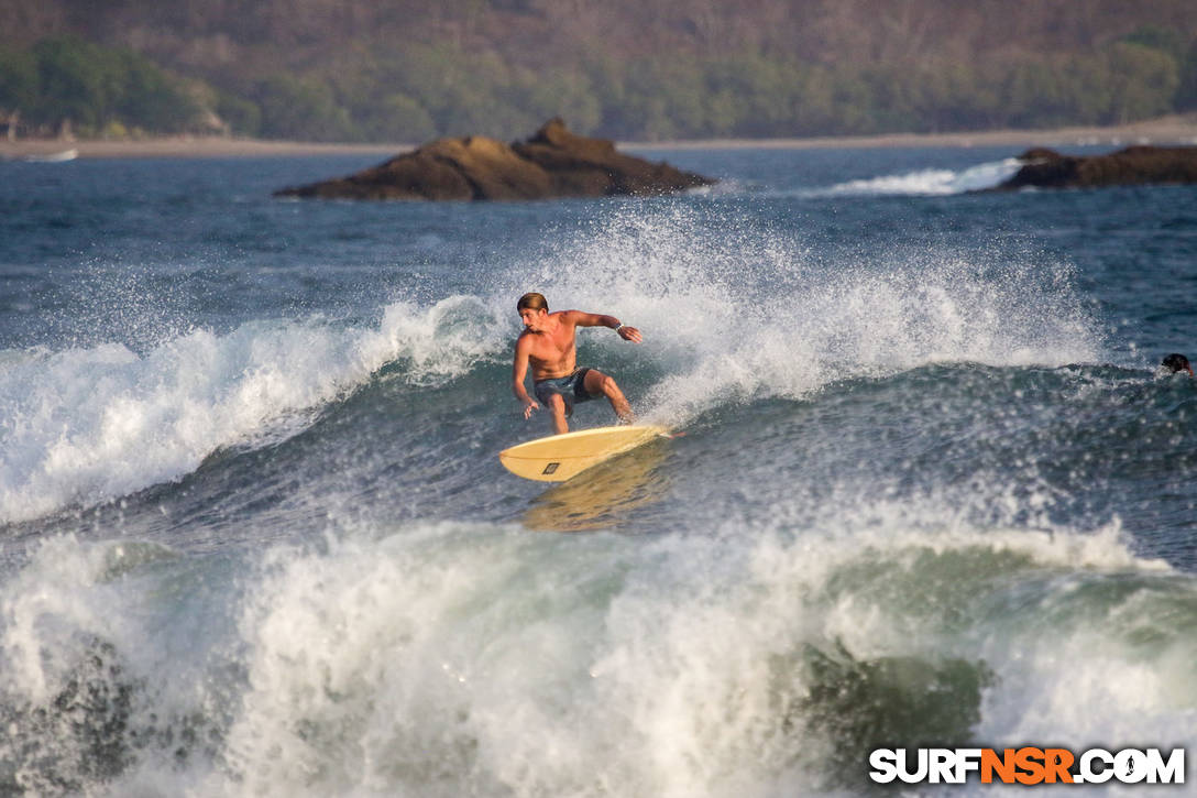 Nicaragua Surf Report - Report Photo 04/13/2020  7:15 PM 