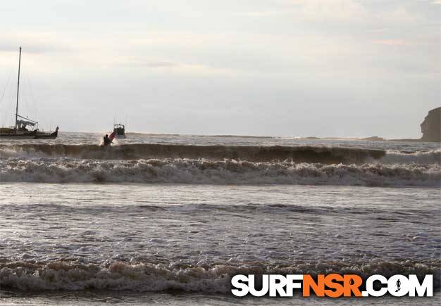 Nicaragua Surf Report - Report Photo 10/24/2005  9:06 PM 