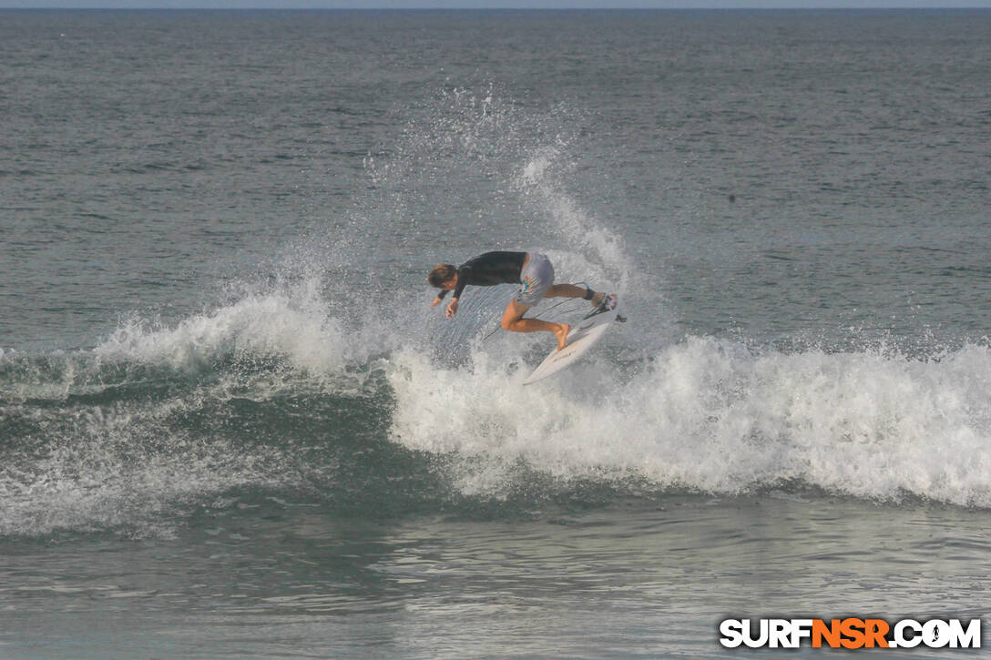 Nicaragua Surf Report - Report Photo 05/13/2023  5:45 PM 