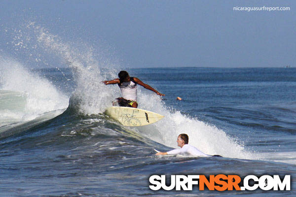 Nicaragua Surf Report - Report Photo 11/12/2010  10:40 AM 
