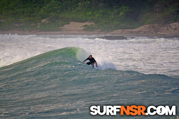 Nicaragua Surf Report - Report Photo 10/25/2010  4:03 AM 