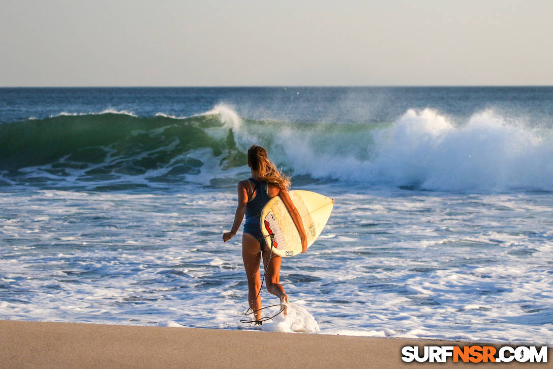 Nicaragua Surf Report - Report Photo 04/10/2020  10:38 PM 