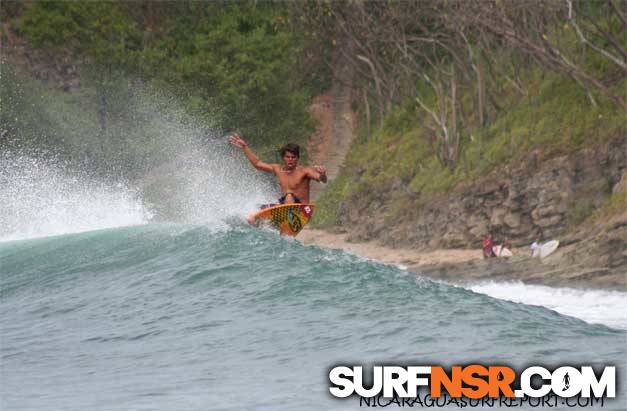 Nicaragua Surf Report - Report Photo 12/01/2006  4:07 PM 