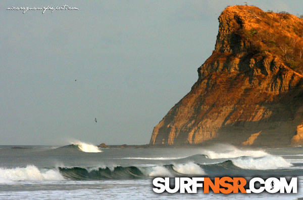 Nicaragua Surf Report - Report Photo 04/04/2010  8:42 PM 