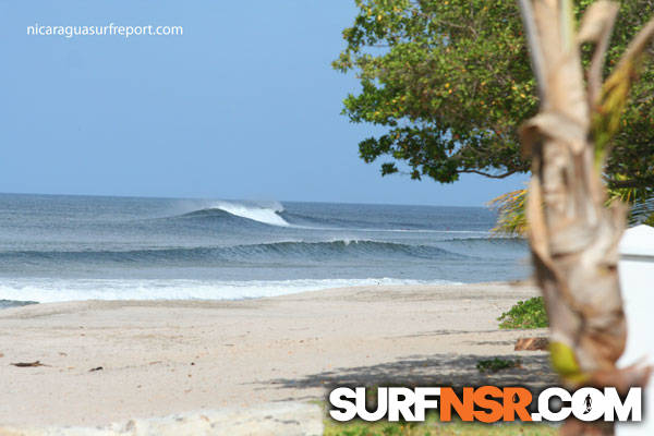 Nicaragua Surf Report - Report Photo 04/11/2011  6:15 PM 