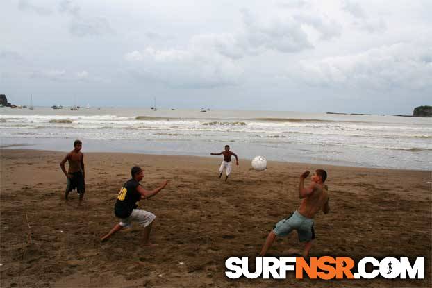 Nicaragua Surf Report - Report Photo 10/25/2005  9:15 PM 