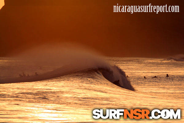 Nicaragua Surf Report - Report Photo 06/11/2012  8:45 PM 