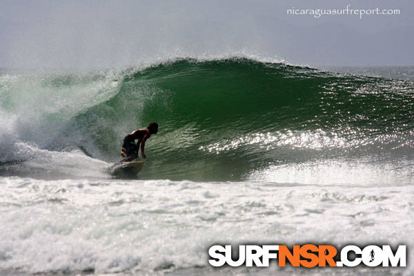 Nicaragua Surf Report - Report Photo 12/24/2011  5:50 PM 