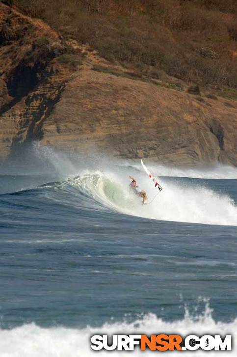 Nicaragua Surf Report - Report Photo 04/26/2011  2:40 PM 