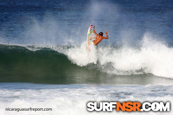 Nicaragua Surf Report - Report Photo 04/12/2011  5:24 PM 