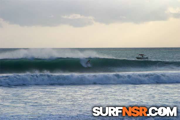 Nicaragua Surf Report - Report Photo 09/17/2005  8:35 PM 