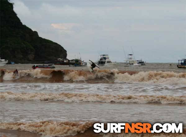 Nicaragua Surf Report - Report Photo 10/24/2005  9:04 PM 