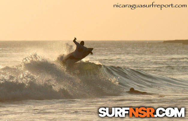 Nicaragua Surf Report - Report Photo 04/13/2008  8:30 PM 