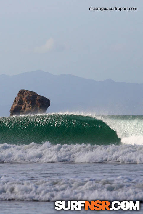 Nicaragua Surf Report - Report Photo 01/25/2011  3:15 PM 