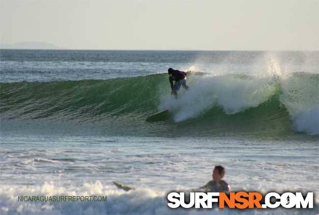 Nicaragua Surf Report - Report Photo 12/23/2006  8:24 PM 