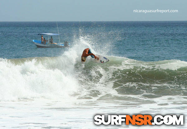 Nicaragua Surf Report - Report Photo 04/05/2011  7:59 PM 