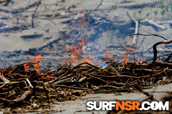 Nicaragua Surf Report - Report Photo 05/07/2010  8:05 PM 