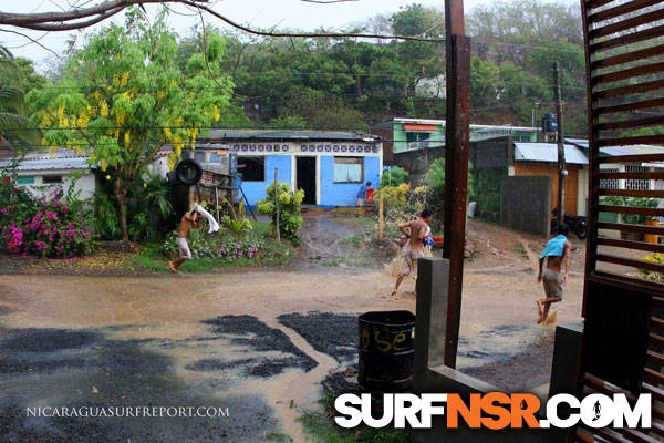 Nicaragua Surf Report - Report Photo 04/30/2010  4:33 PM 