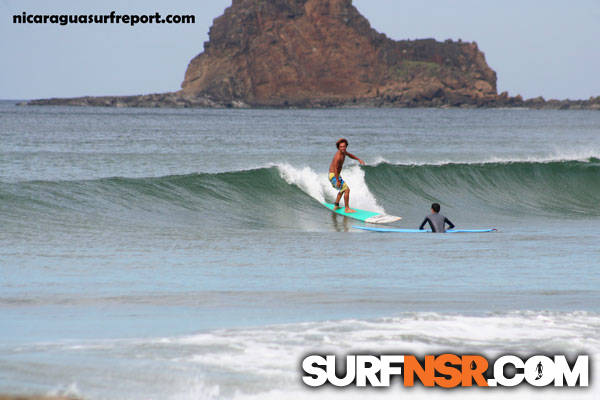 Nicaragua Surf Report - Report Photo 12/26/2010  2:45 PM 