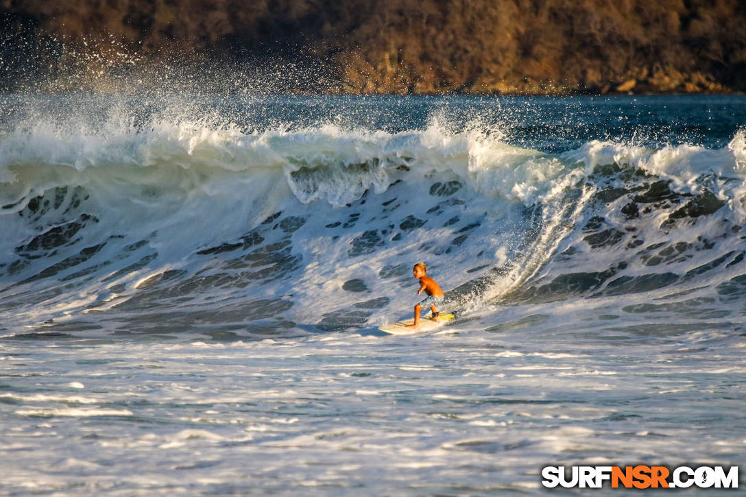 Nicaragua Surf Report - Report Photo 04/10/2020  10:28 PM 