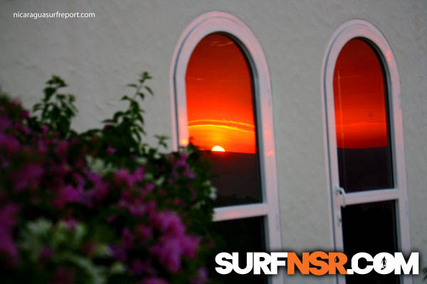 Nicaragua Surf Report - Report Photo 11/11/2010  5:45 PM 