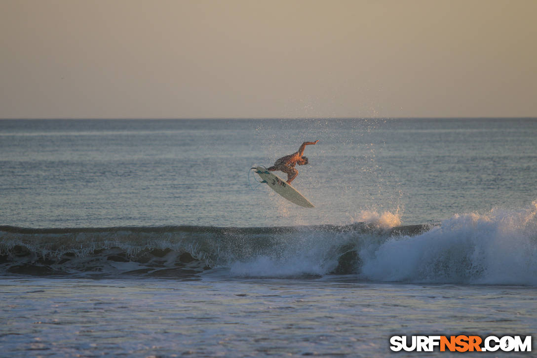 Nicaragua Surf Report - Report Photo 01/04/2020  10:30 PM 