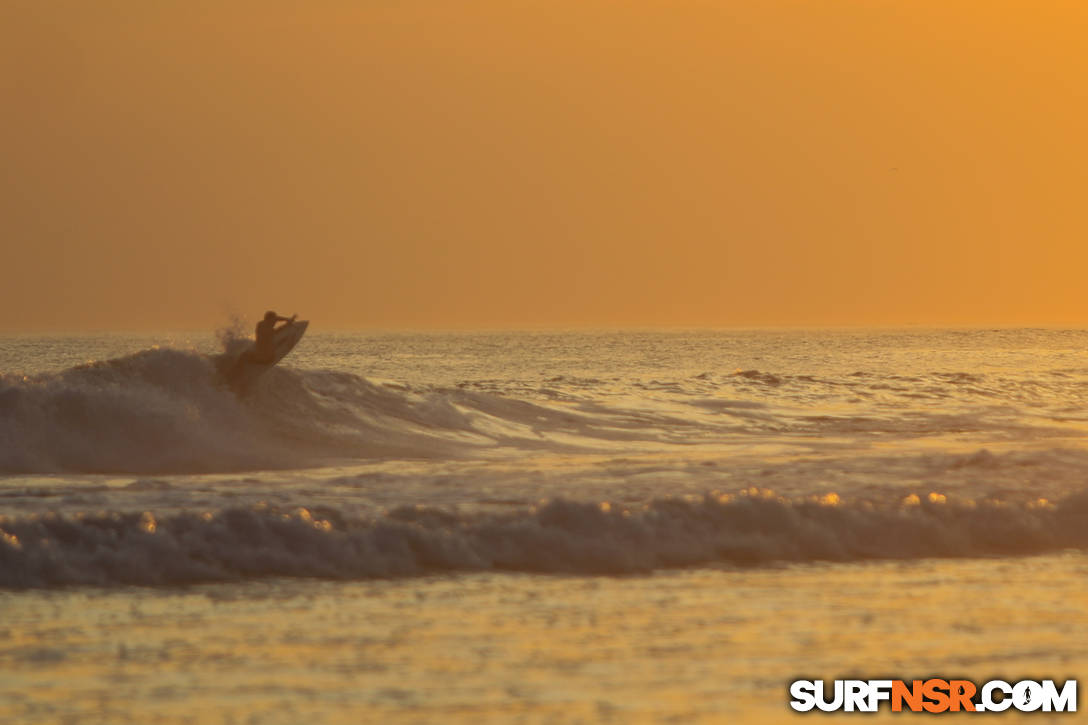 Nicaragua Surf Report - Report Photo 04/23/2020  9:34 PM 