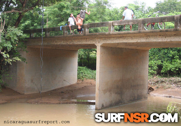 Nicaragua Surf Report - Report Photo 10/31/2007  2:20 PM 