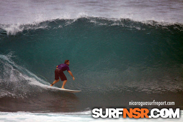 Nicaragua Surf Report - Report Photo 10/25/2010  3:54 AM 