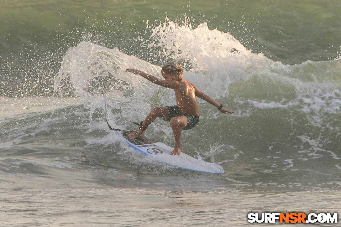 Nicaragua Surf Report - Report Photo 12/11/2023  9:15 PM 