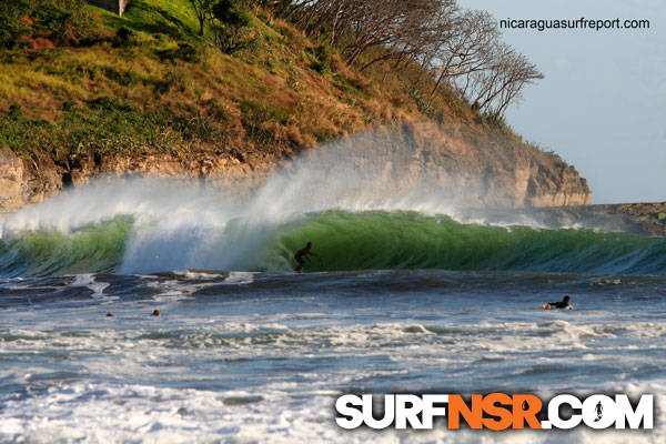 Nicaragua Surf Report - Report Photo 01/26/2011  10:12 PM 