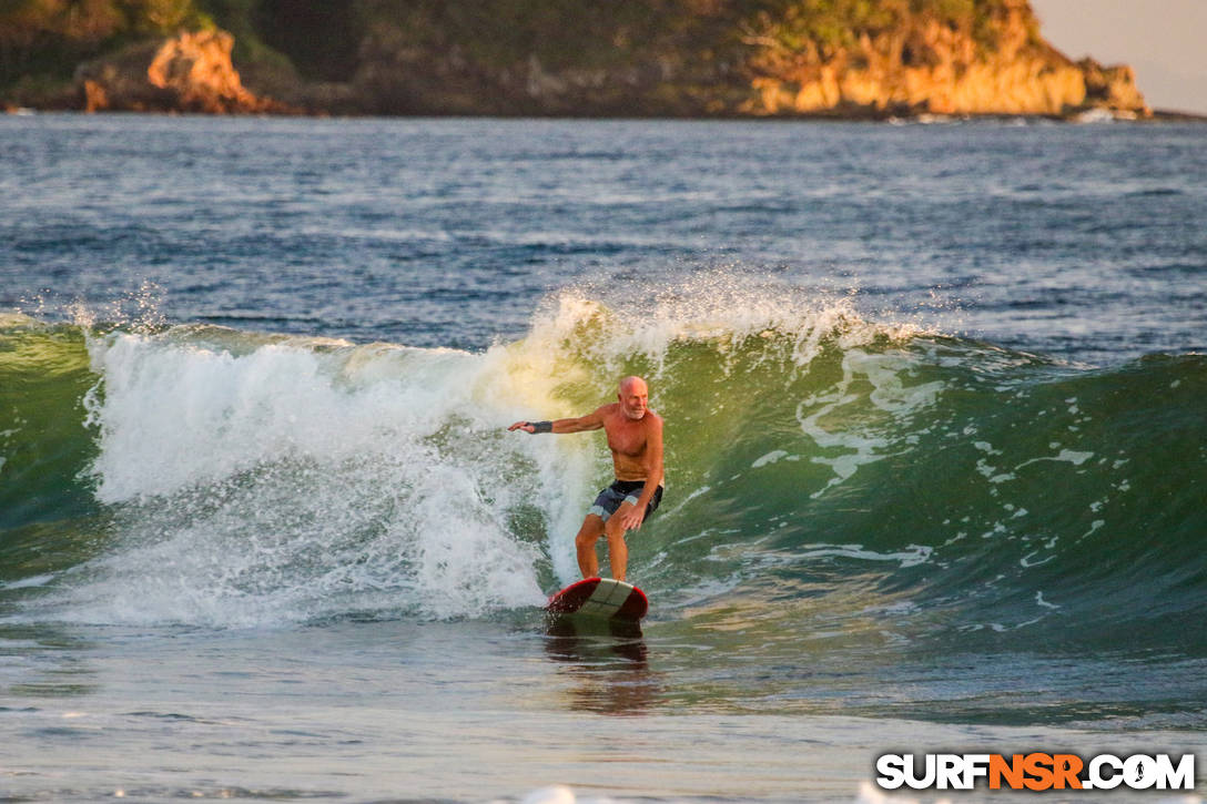 Nicaragua Surf Report - Report Photo 01/15/2021  8:04 PM 